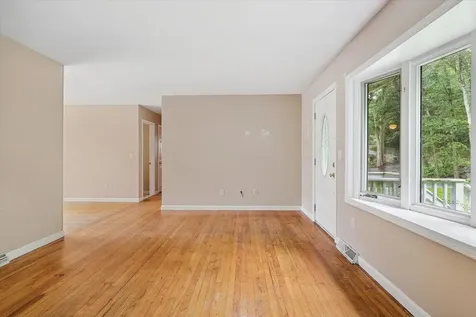 54a Morrison Road Windham NH 03087