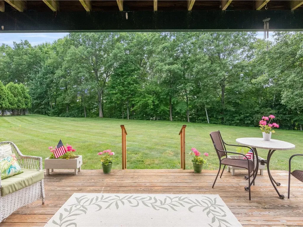 9 Claire Pointe Road Burlington VT 05408