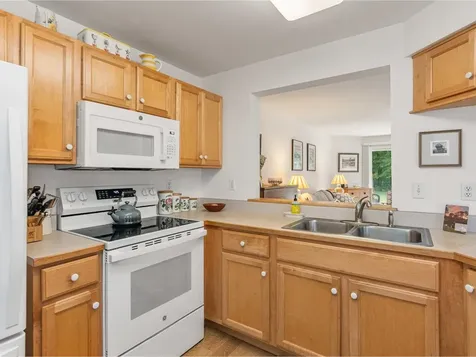 9 Claire Pointe Road Burlington VT 05408