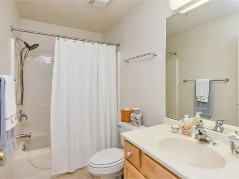 9 Claire Pointe Road Burlington VT 05408