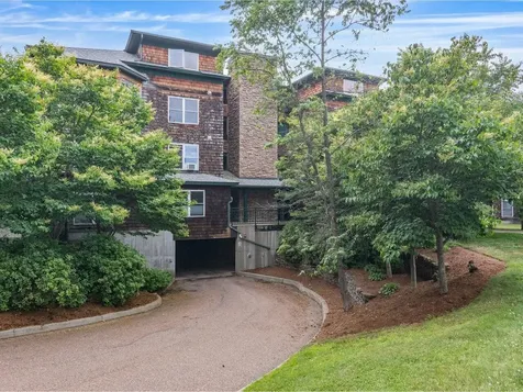 9 Claire Pointe Road Burlington VT 05408