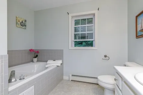 31 Tuck Drive Fremont NH 03044