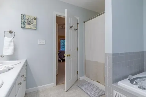 31 Tuck Drive Fremont NH 03044