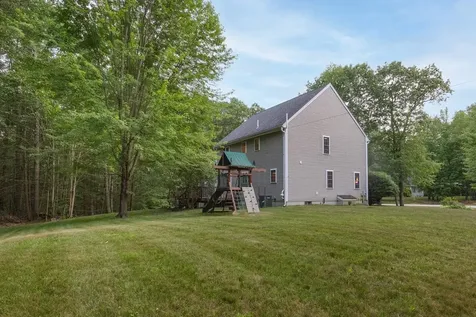 31 Tuck Drive Fremont NH 03044