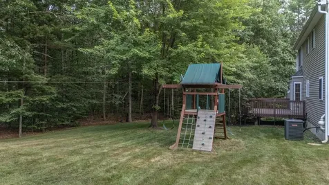 31 Tuck Drive Fremont NH 03044