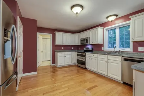 31 Tuck Drive Fremont NH 03044