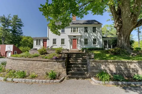 70 Woodland Road North Hampton NH 03862