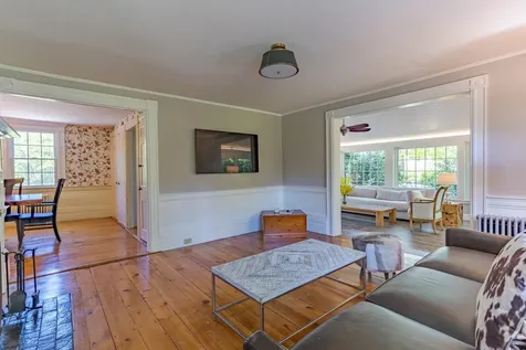 70 Woodland Road North Hampton NH 03862