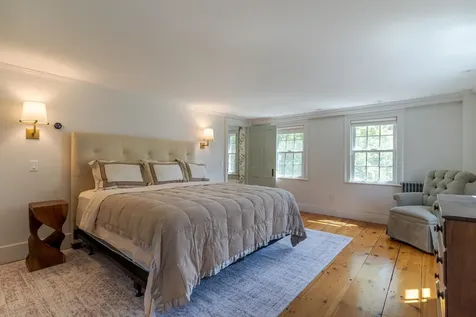 70 Woodland Road North Hampton NH 03862