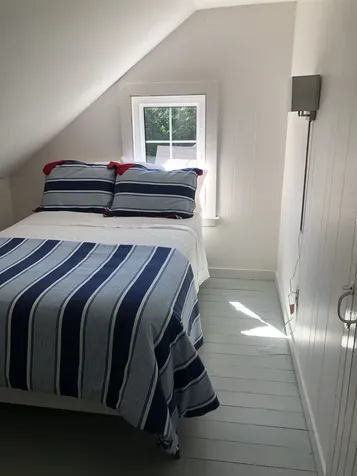 70 Woodland Road North Hampton NH 03862