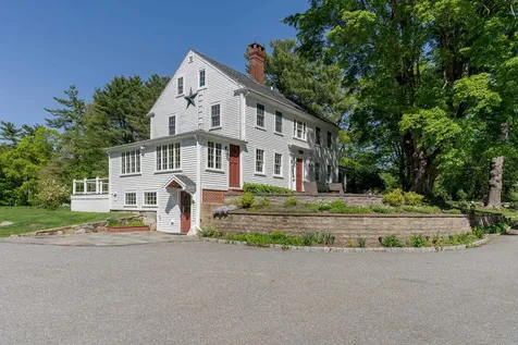 70 Woodland Road North Hampton NH 03862