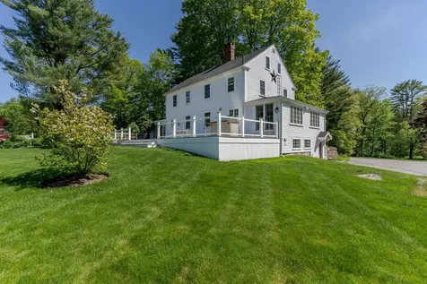 70 Woodland Road North Hampton NH 03862