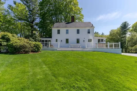 70 Woodland Road North Hampton NH 03862