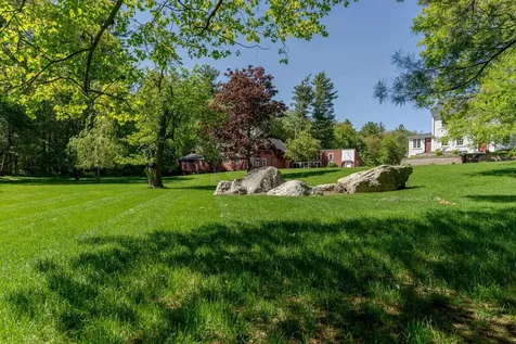 70 Woodland Road North Hampton NH 03862