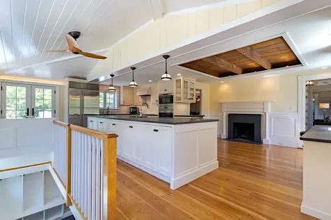 70 Woodland Road North Hampton NH 03862