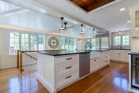 70 Woodland Road North Hampton NH 03862