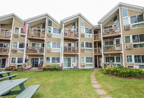 115 Weirs Road Gilford NH 03249