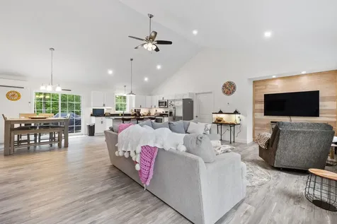 489 Shaker Road Northfield NH 03276