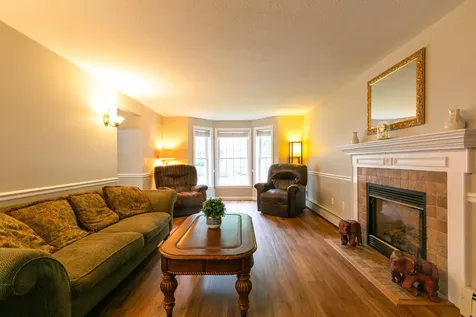 25 Dominique Drive Concord NH 03301