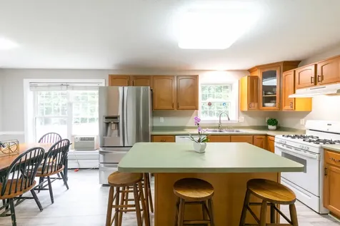 25 Dominique Drive Concord NH 03301