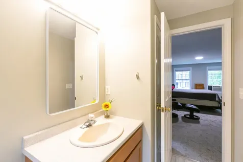 25 Dominique Drive Concord NH 03301