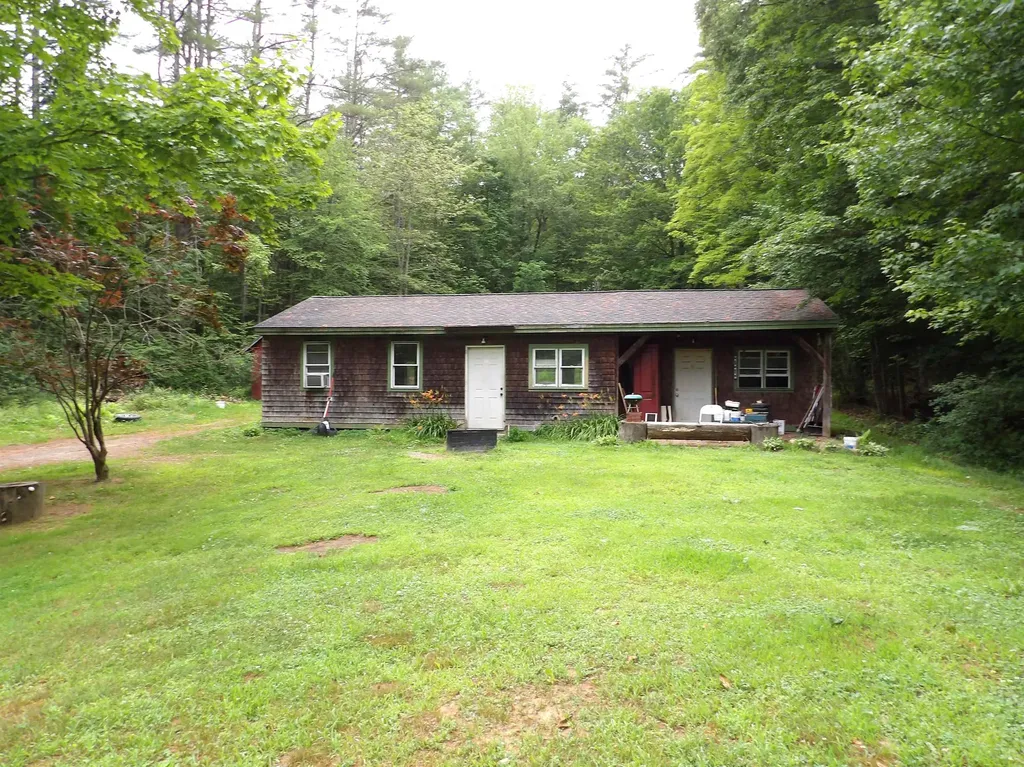 190 Shaker Road Belmont NH 03220