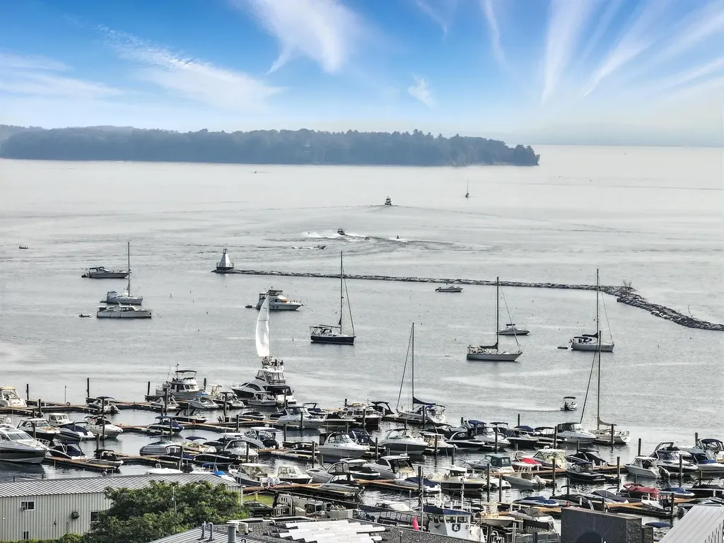 35 Cherry Street Burlington VT 05401