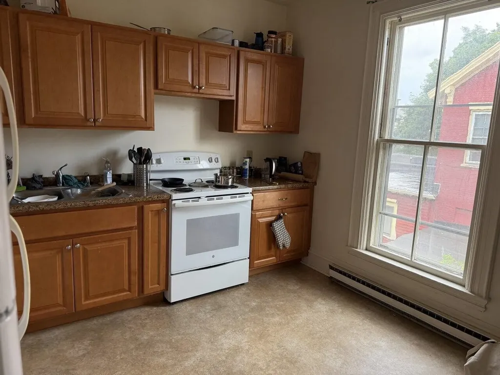 21-23 North Winooski Avenue Burlington VT 05403