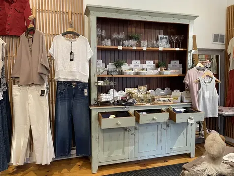 22 West Main Street Wilmington VT 05363