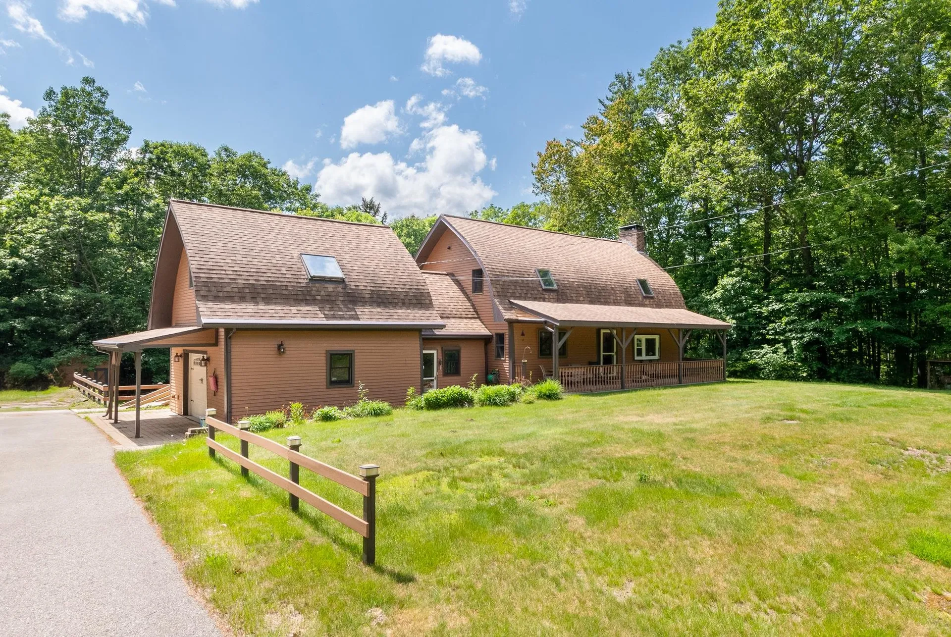 11 Us Route 3 Holderness NH 03245