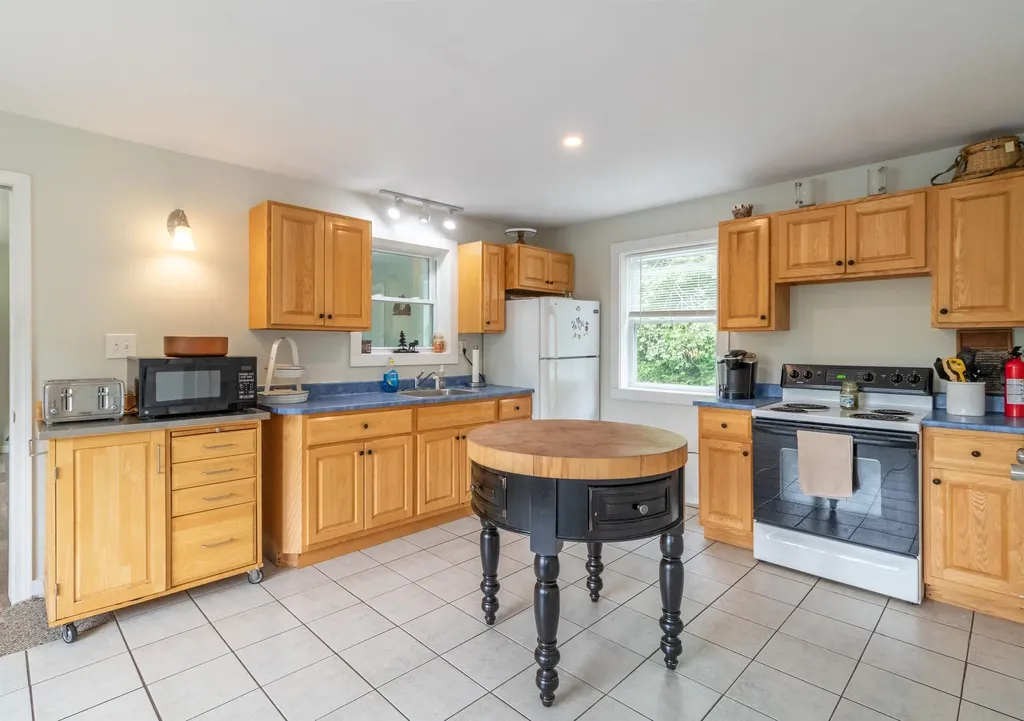 225 Spectacle Pond Road Brighton VT 05846