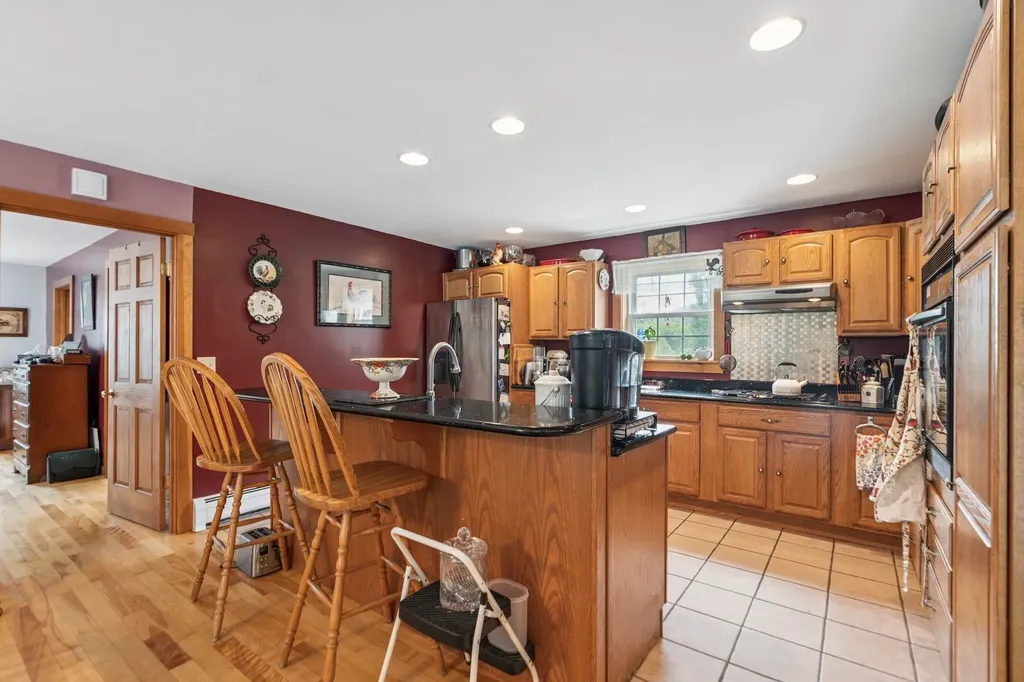 5 Malagash Road Reading VT 05062