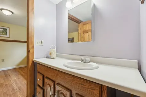 5 Malagash Road Reading VT 05062