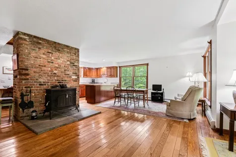 19 Rowland Road Grantham NH 03753