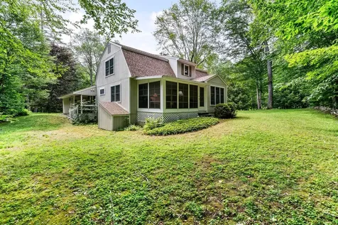 19 Rowland Road Grantham NH 03753