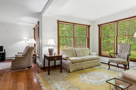 19 Rowland Road Grantham NH 03753