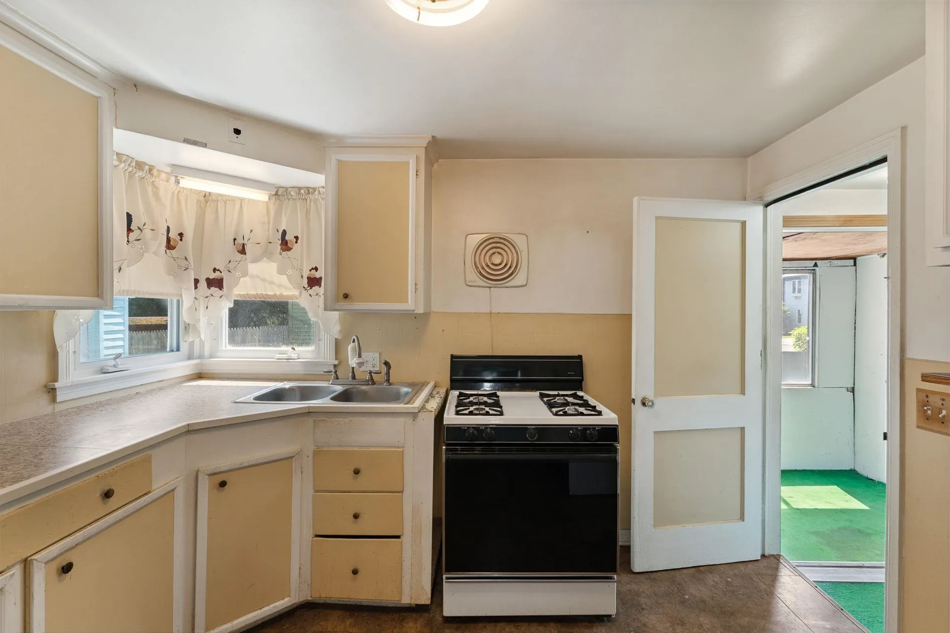 9 Richard Street Winooski VT 05404
