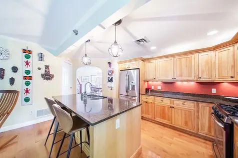 8 Oak Beach Drive Burlington VT 05401