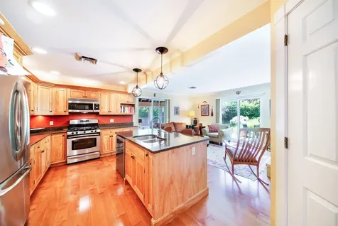 8 Oak Beach Drive Burlington VT 05401