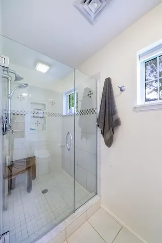 8 Oak Beach Drive Burlington VT 05401