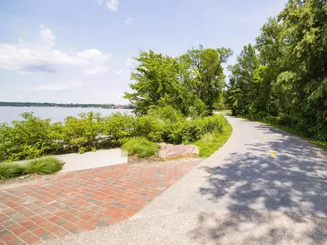 8 Oak Beach Drive Burlington VT 05401