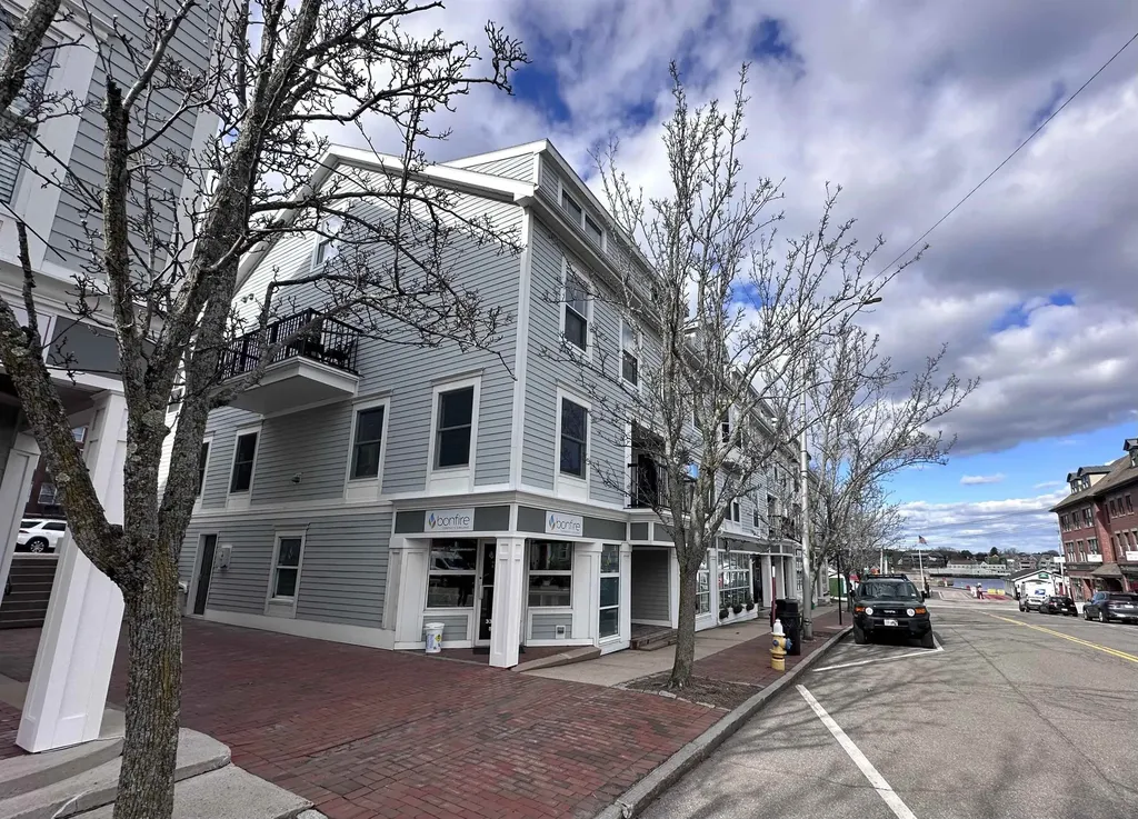 33 Deer Street Portsmouth NH 03801