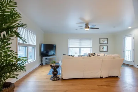 33 Deer Street Portsmouth NH 03801