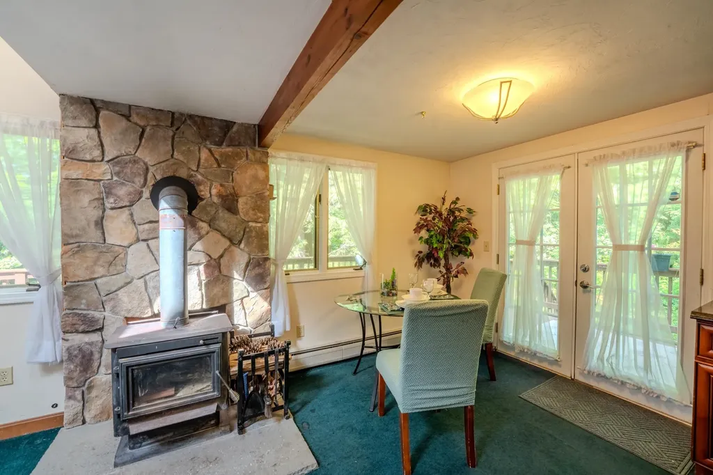 82 Pond Road Campton NH 03223