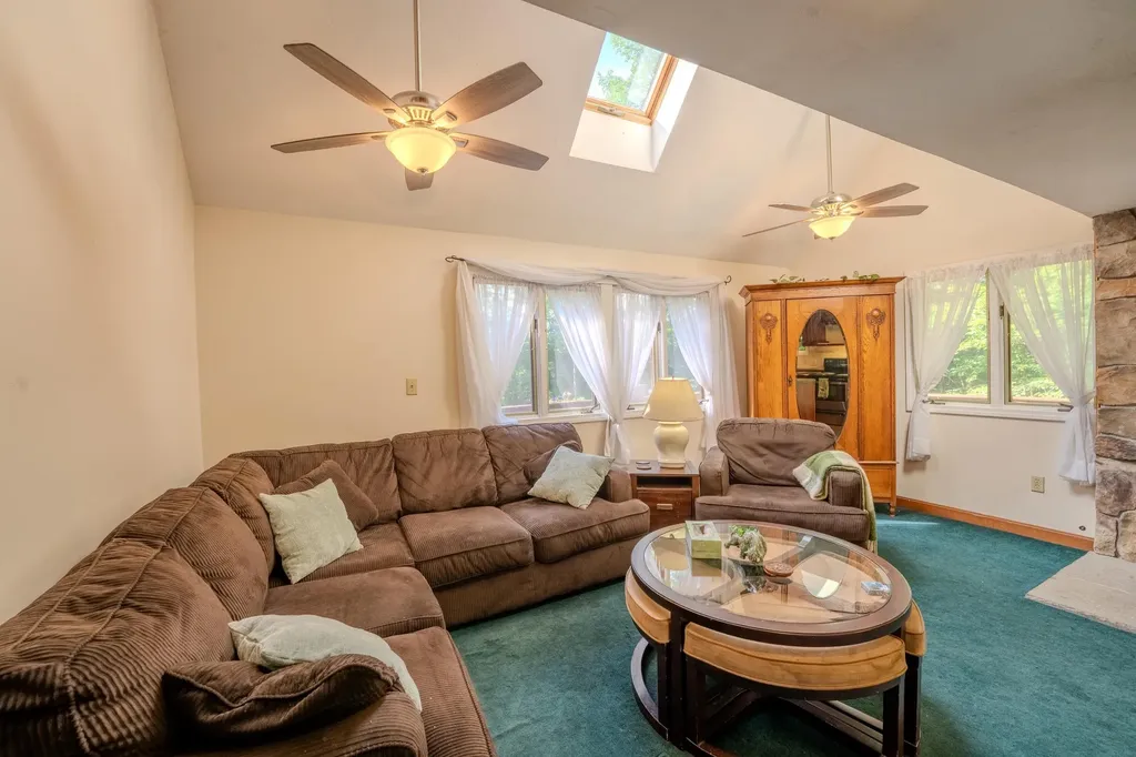 82 Pond Road Campton NH 03223