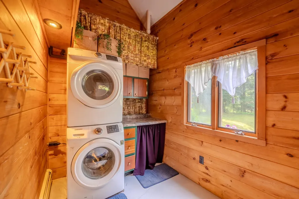 82 Pond Road Campton NH 03223