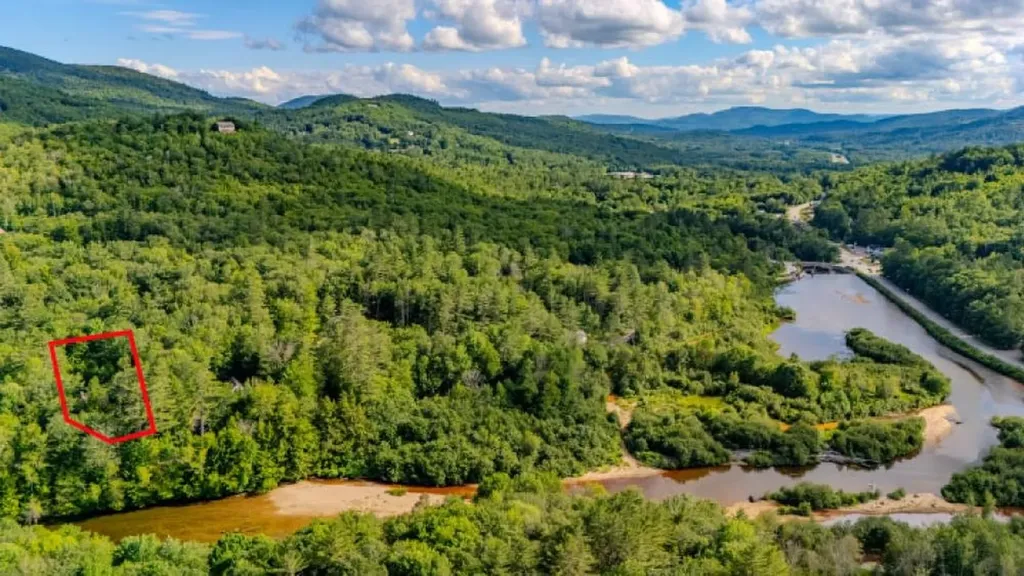 82 Pond Road Campton NH 03223