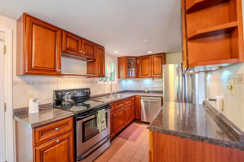 82 Pond Road Campton NH 03223