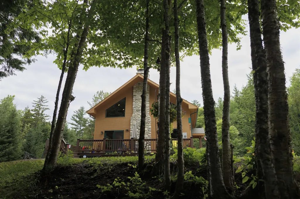 427 High Meadow Road Burke VT 05832