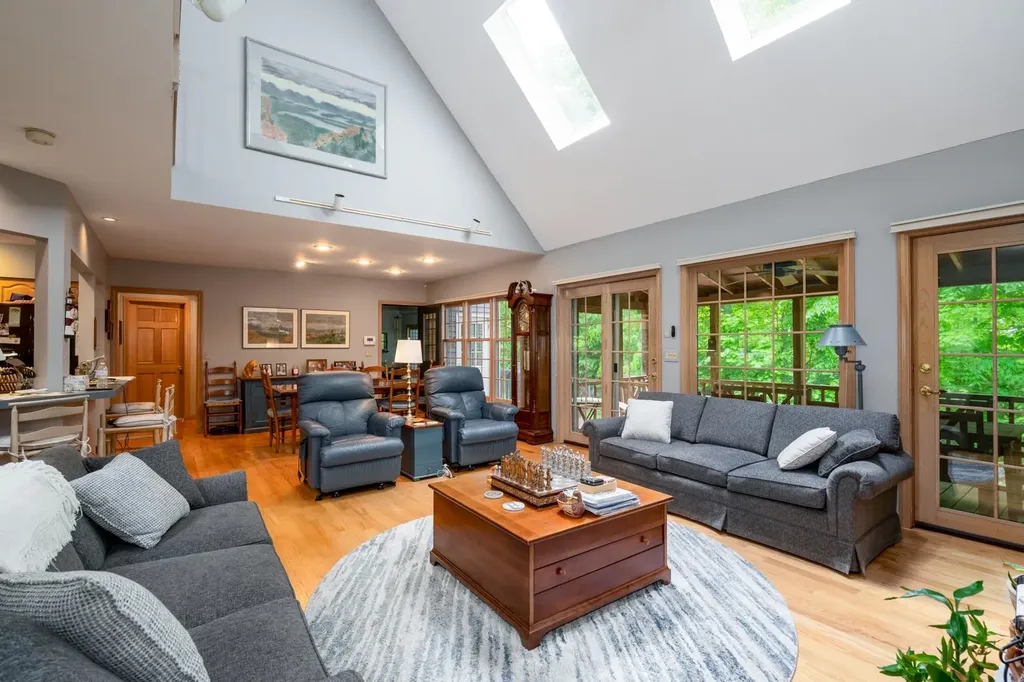 39 Robertson Drive Gilford NH 03249